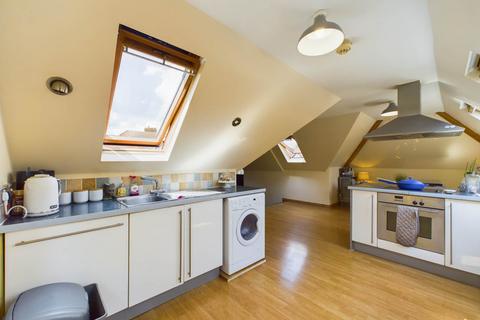 2 bedroom flat for sale, Baldwyns Court, 11 Dartford Road, Bexley