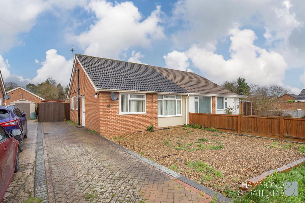 Great Melton Road, Hethersett 2 bed semidetached bungalow for sale £