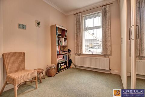 13 Bede Terrace, East Boldon, NE36 0DZ