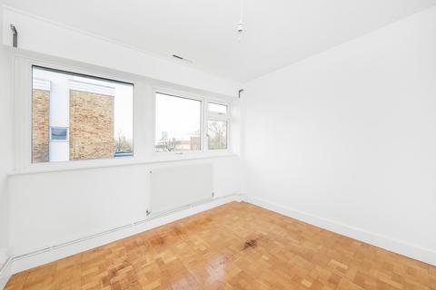 16 Brownlow Road, Croydon, CR0 5JT