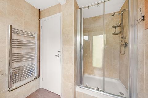 16 Brownlow Road, Croydon, CR0 5JT