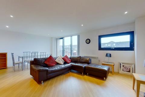 2 bedroom flat to rent, Lancefield Quay, River Heights, Glasgow, G3