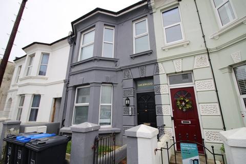 4 bedroom terraced house for sale, Gratwicke Road, Worthing, BN11 4BH