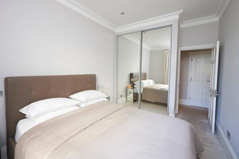 2 bedroom flat for sale, Queen's Gate Terrace