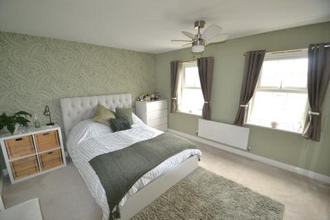 73 Highlander Drive, Donnington, Telford, TF2 8JU