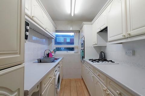 18 Brook Lane, Clayton, Bradford, BD14 6PH