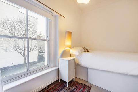 2 bedroom flat for sale, Bryantwood Road, Holloway, Islington, London