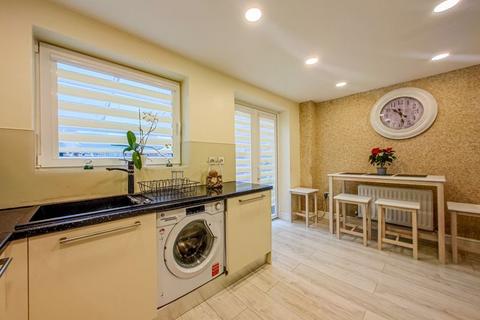 13 Floathaven Close, London, SE28 8SN