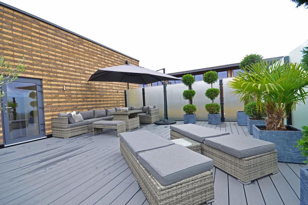 Roof terrace