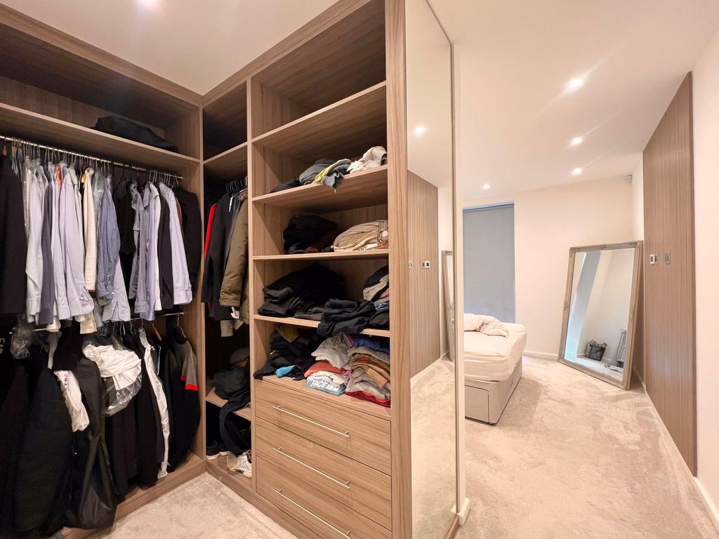 Main bedroom