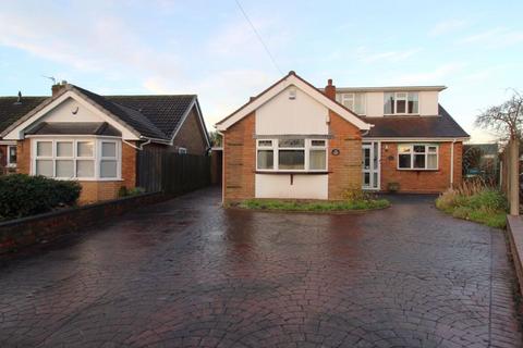 2 bedroom detached bungalow for sale, Baytree Close, Bloxwich, Walsall, WS3 2JX