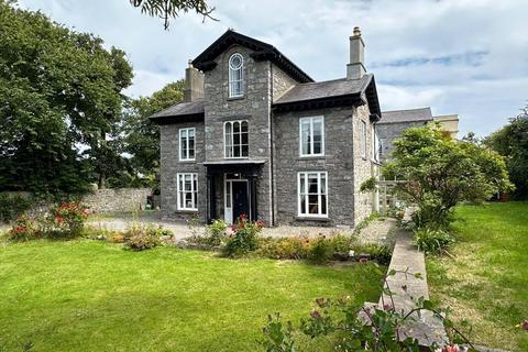 6 bedroom detached house for sale, Elderbank, The Crofts, Castletown