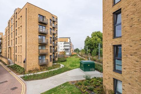 1 bedroom apartment to rent, One bedroom suite