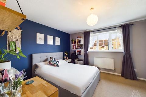 3 Alder Drive, South Ockendon, RM15 6RD