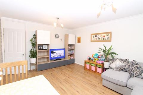 2 bedroom apartment for sale, Epsom Road, Sutton