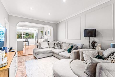 42 Bulstrode Gardens, Hounslow, TW3 3AJ