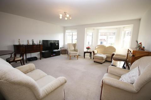 2 bedroom apartment for sale, Gibbs Green, Edgware HA8