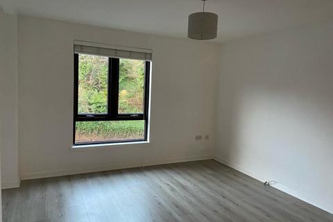 2 bedroom flat to rent, Benvie Road, Dundee