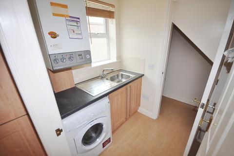2 bedroom end of terrace house to rent, Pickering Mews, Pickering Street, Chester, CH2