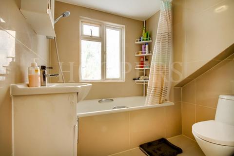 95 Dewsbury Road, London, NW10 1EN
