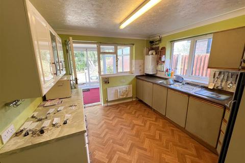 41 Branscombe Close, Frinton-on-sea, CO13 9LE