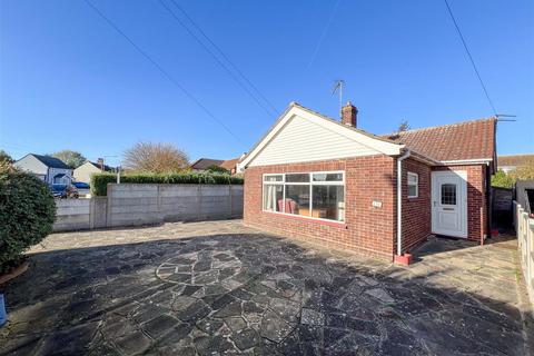 2 bedroom detached bungalow for sale, St. Johns Road, Clacton-On-Sea CO16