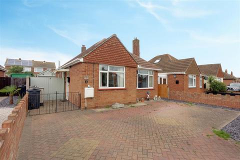 2 bedroom detached bungalow for sale, Marlowe Road, Clacton-On-Sea CO15