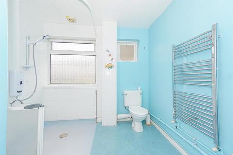 19 Brading Close, Hastings, TN34 2HT