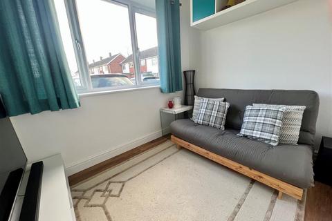 7 Cedar Grove, Burnham-on-crouch, CM0 8DQ