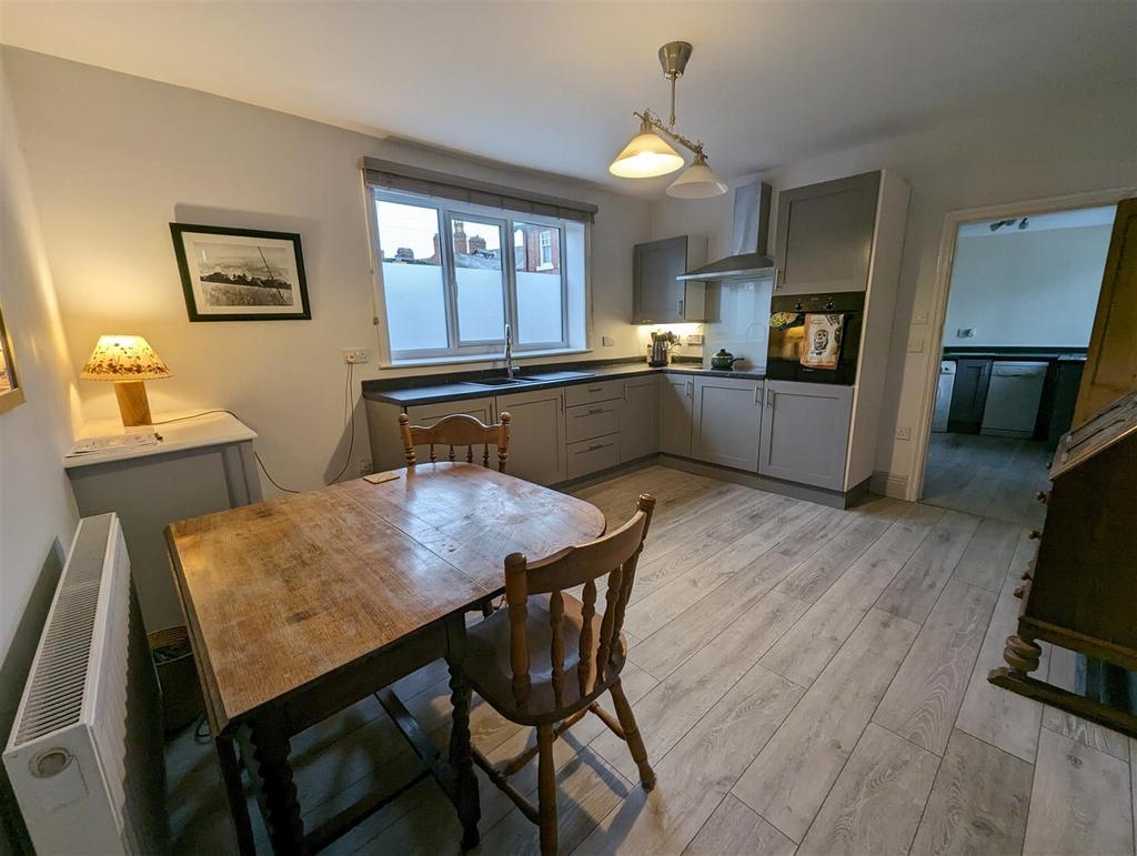 Kitchen/Breakfast Room