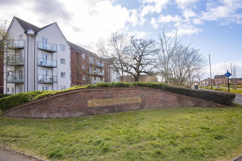 Philmont Court, Coventry 2 bed flat £150,000