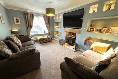 4 bedroom link detached house for sale, The Spinney, Gainsborough