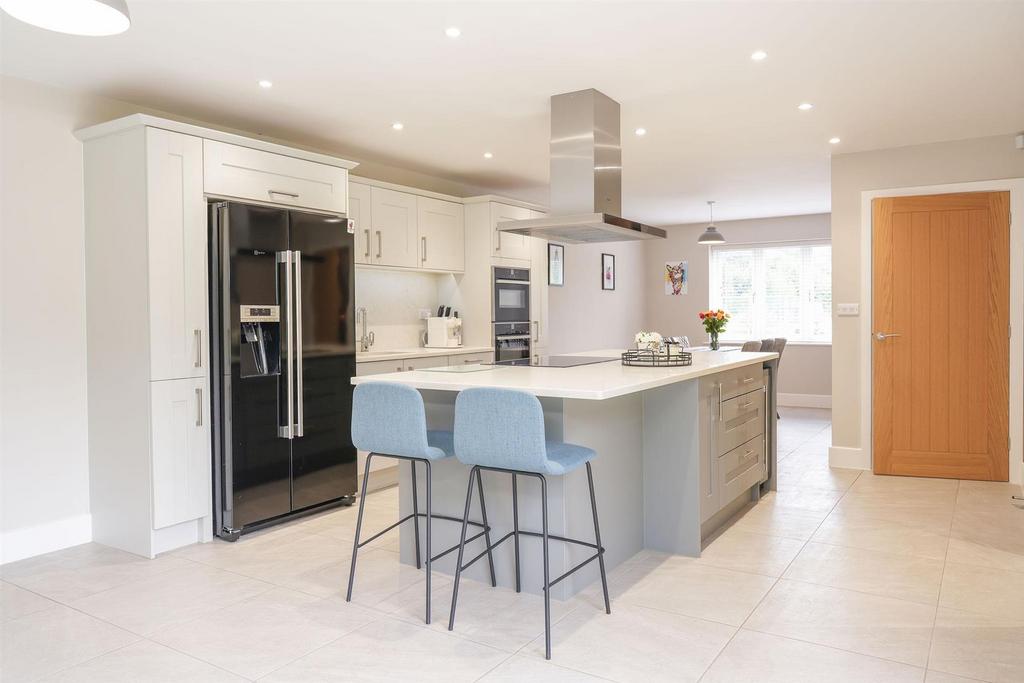 Chestnut House, Morton Drive, Drayton Bassett 4 bed detached house for sale £880,000