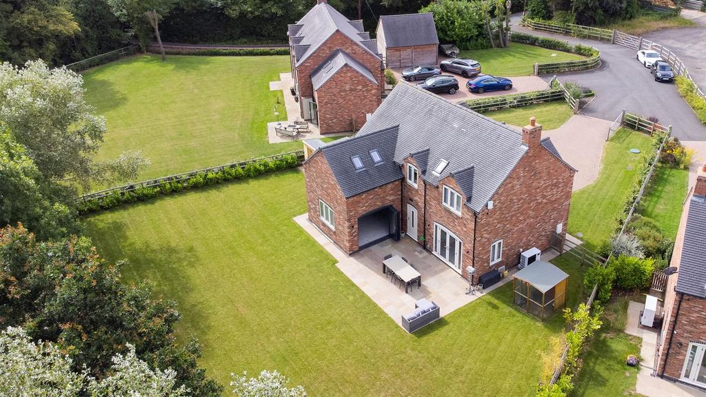 Chestnut House, Morton Drive, Drayton Bassett 4 bed detached house for sale £880,000