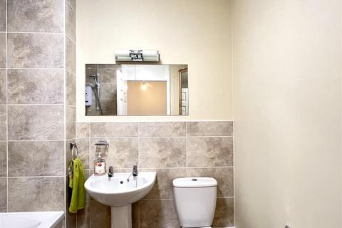 45 Bowring Close, Exeter, EX1 3TU