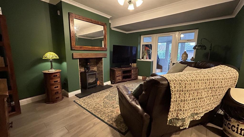 Marcot Road, Solihull B92 3 bed bungalow for sale £290,000