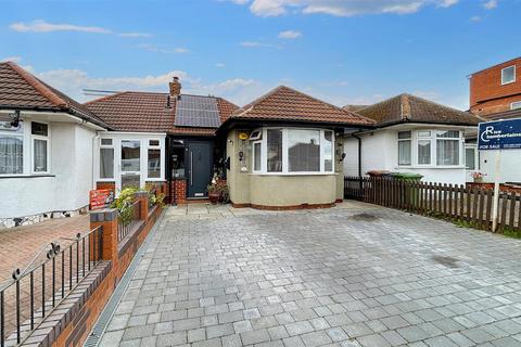 3 bedroom bungalow for sale, Marcot Road, Solihull B92