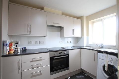 1 bedroom apartment for sale, 664 London Road, Hounslow TW3