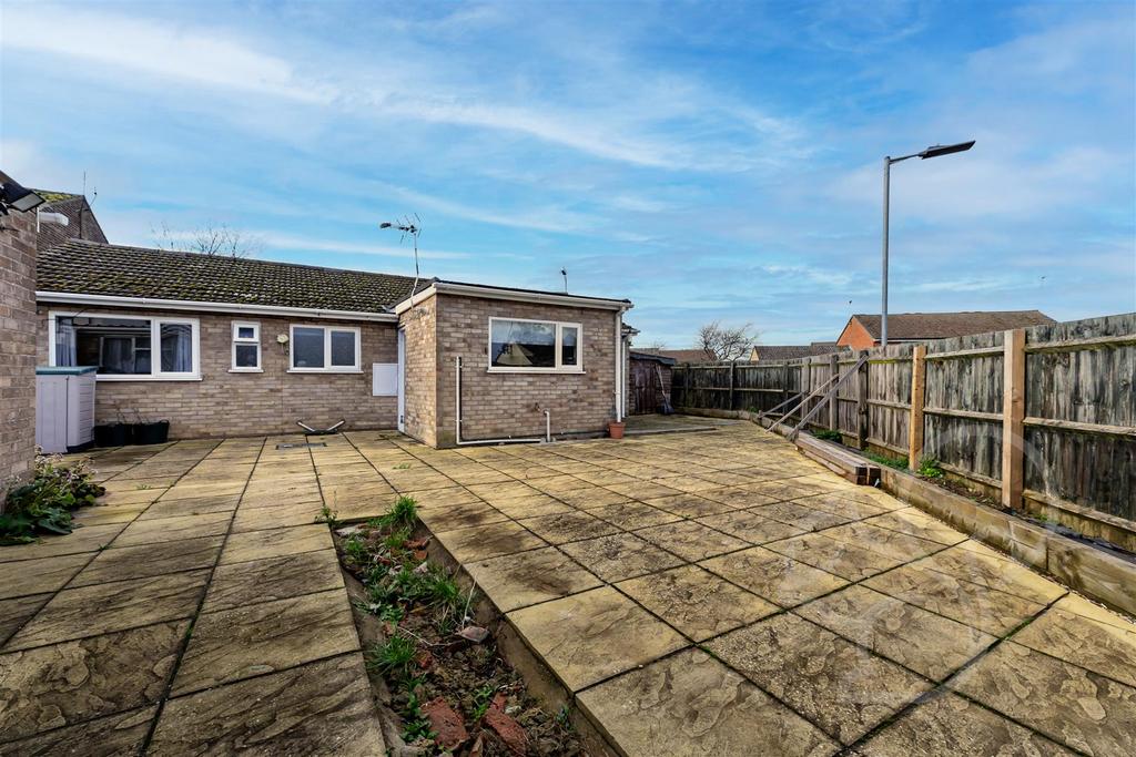 Kings Road, Glemsford 3 bed detached bungalow for sale £325,000