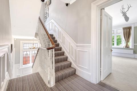 2 Forest Avenue, London, E4 6AR