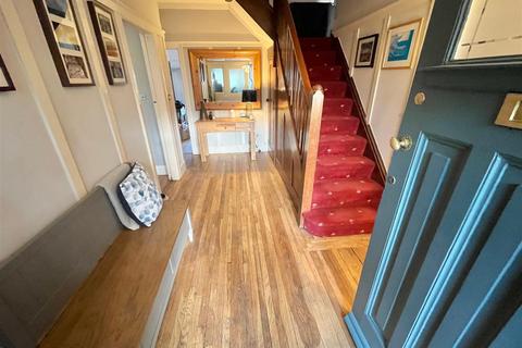 233 Brooklands Road, Manchester, M23 9HF