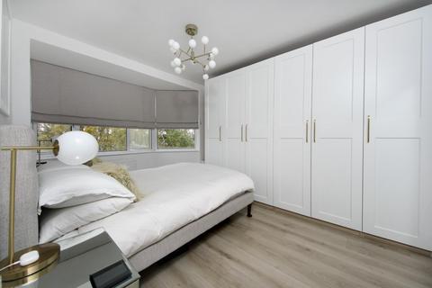 Flat 11, Goldsmith House Shakespeare Road, Acton, London, W3 6SH