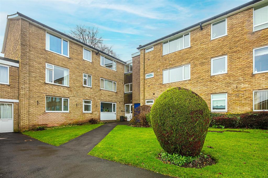19 Rushleigh Court, Dore Road, Dore... 2 bed flat for sale £250,000