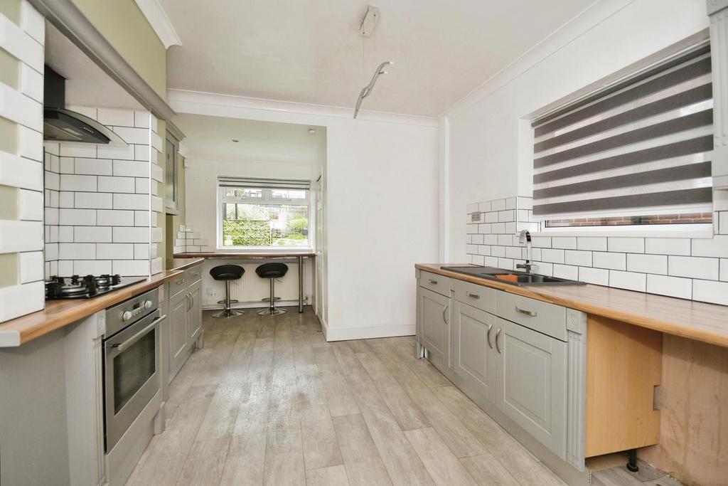 Dining kitchen