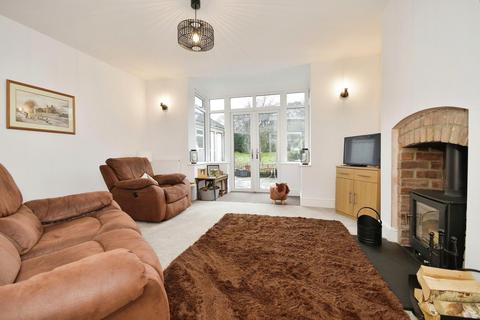4 bedroom house for sale - Abbeydale Road South, Millhouses, Sheffield, S7 2QR
