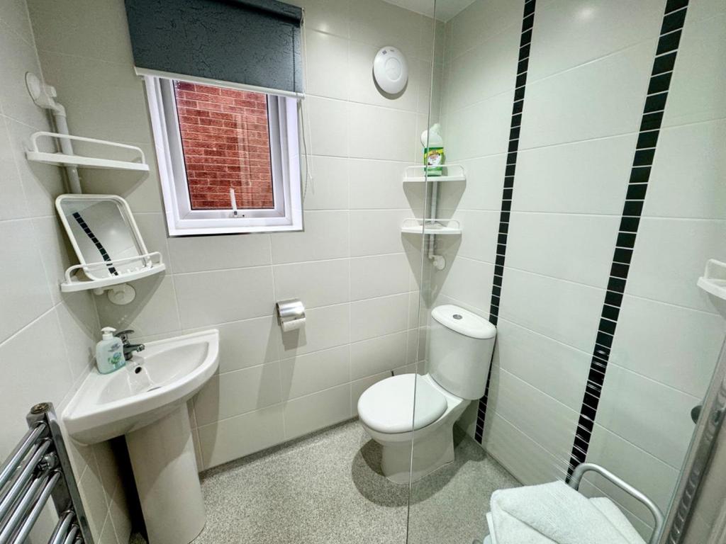 En suite/wet room