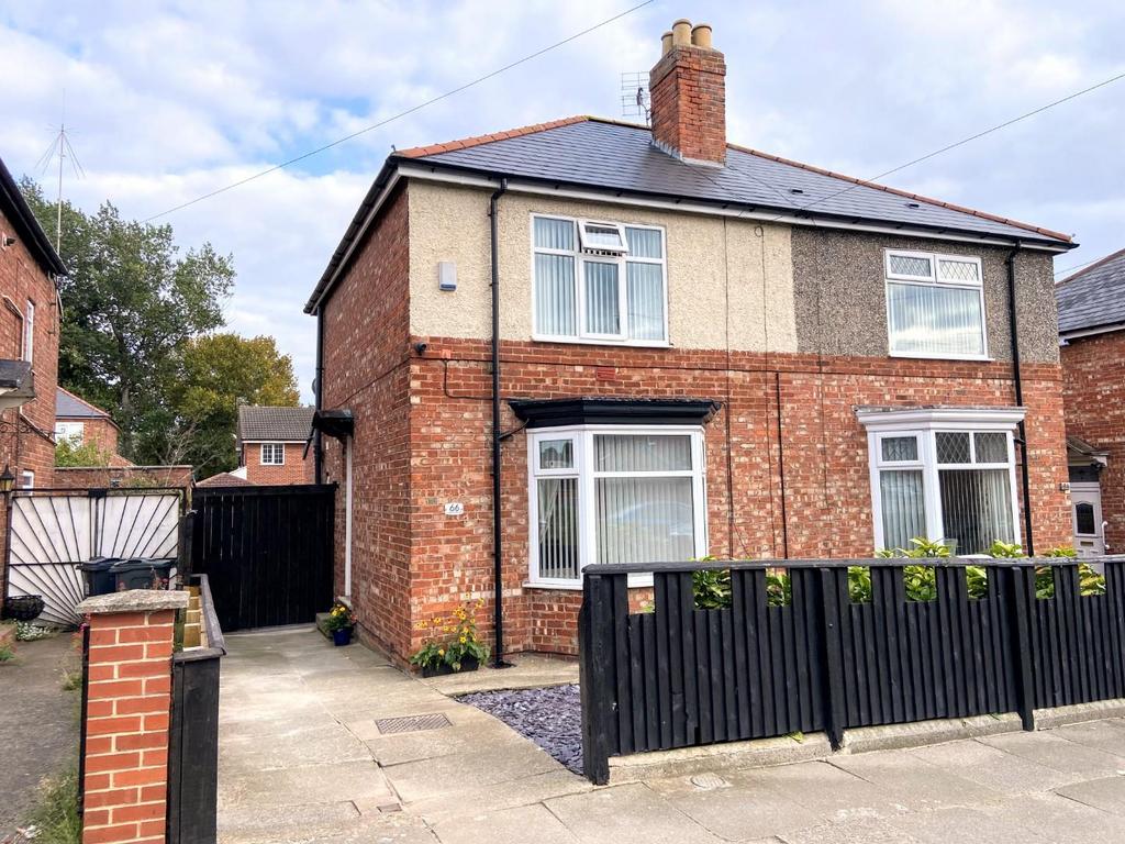 Leyburn Road, Darlington 2 bed semidetached house for sale £150,000