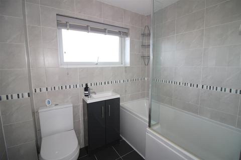 3 bedroom end of terrace house for sale, The Rivers, Saltash
