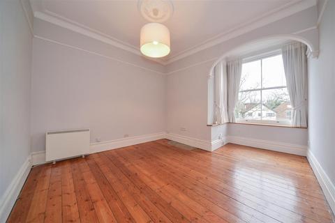 2 bedroom flat for sale, Ellesmere Court, Seymour Villas, London