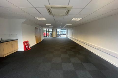 Property to rent, Summit Business Park